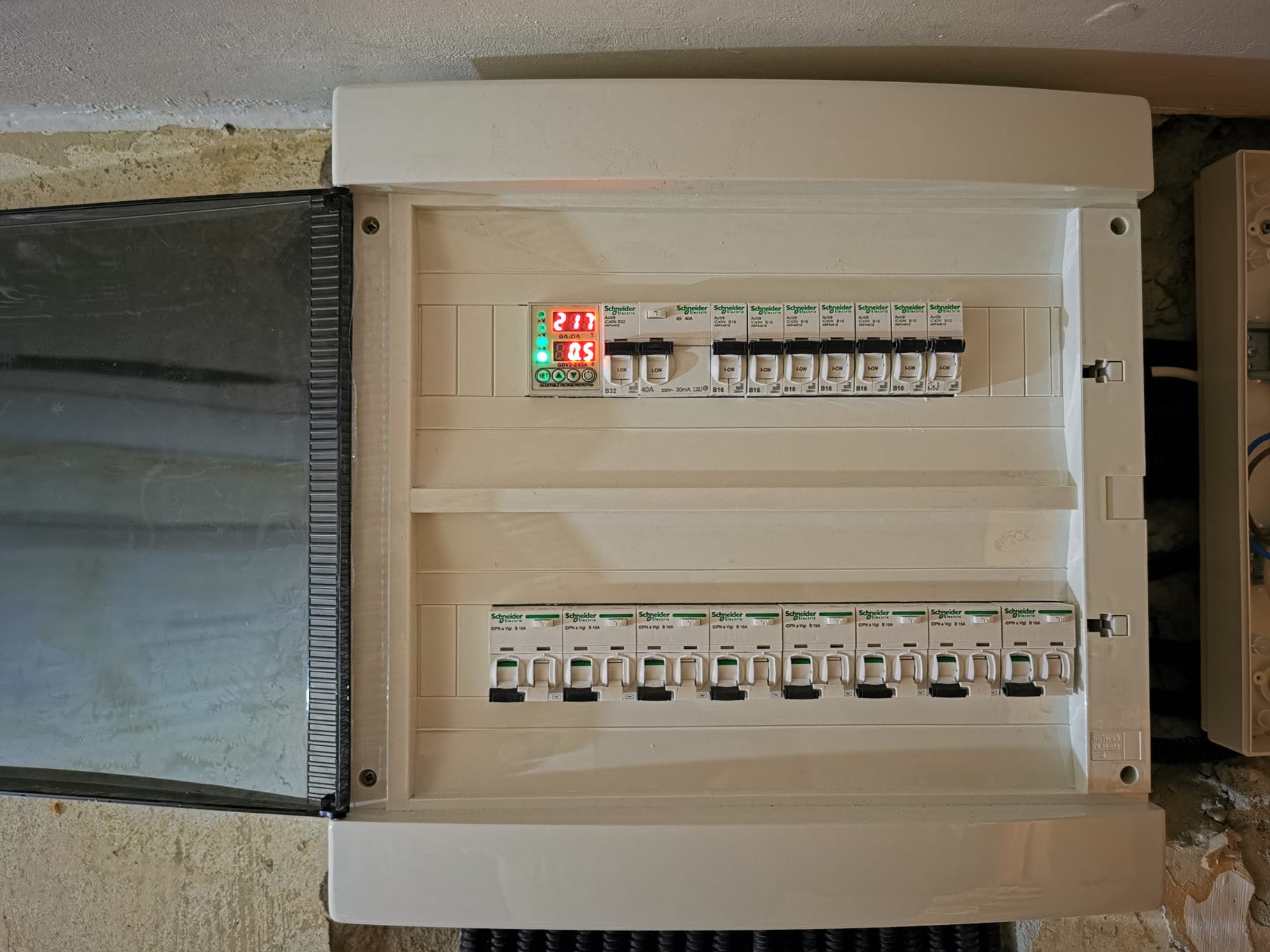 Instalație electrică în execuție